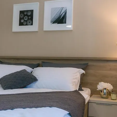 Magnolia Apartment *